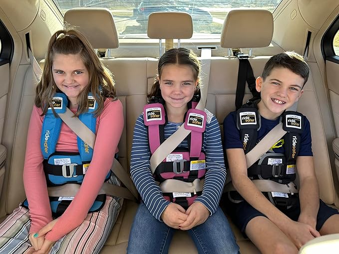 Small Pink, Lightweight, Compact, Portable Car Seat - Perfect for Travel and Everyday Child Safety